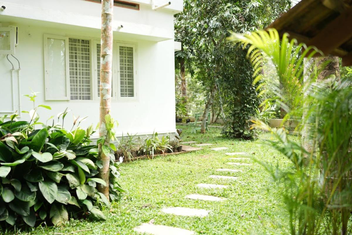 Pool Villa - The Humming Trees, Pala Lālam Exteriér fotografie